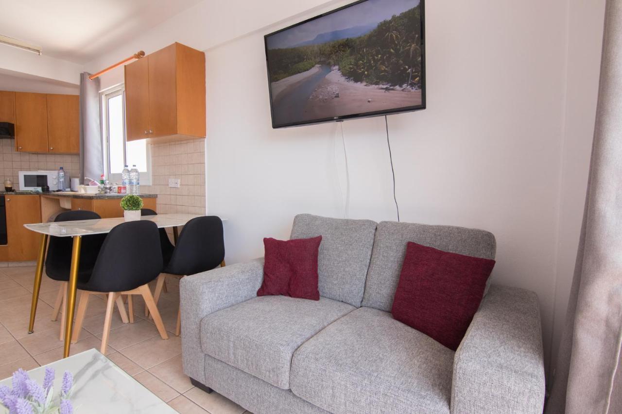 Amelia Two Bedroom Apartment - 202 Paphos 外观 照片