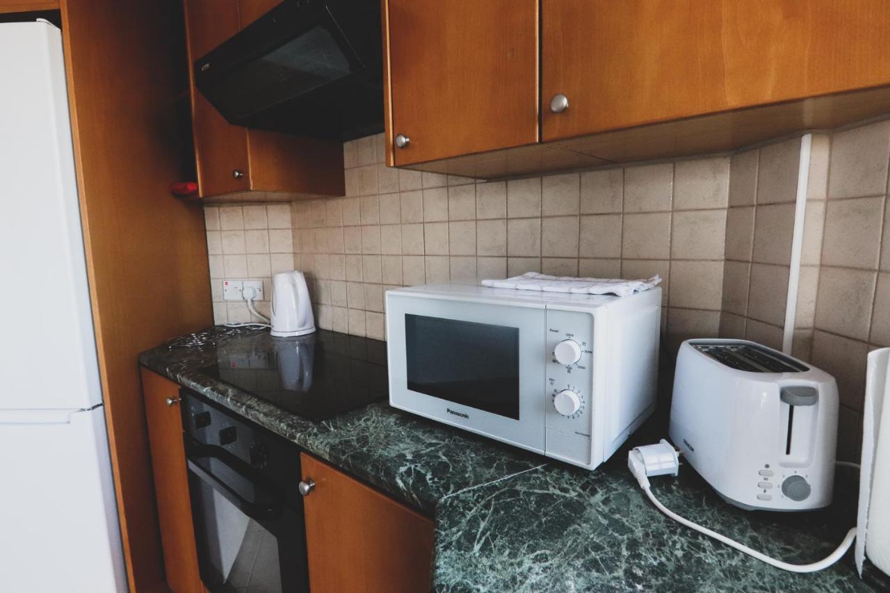 Amelia Two Bedroom Apartment - 202 Paphos 外观 照片
