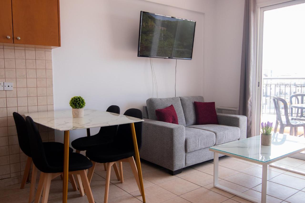 Amelia Two Bedroom Apartment - 202 Paphos 外观 照片