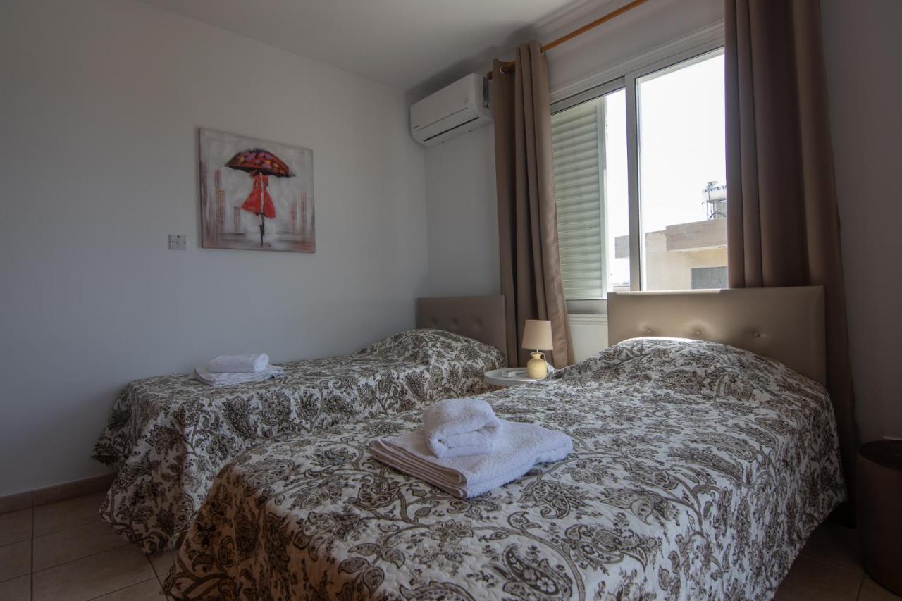 Amelia Two Bedroom Apartment - 202 Paphos 外观 照片