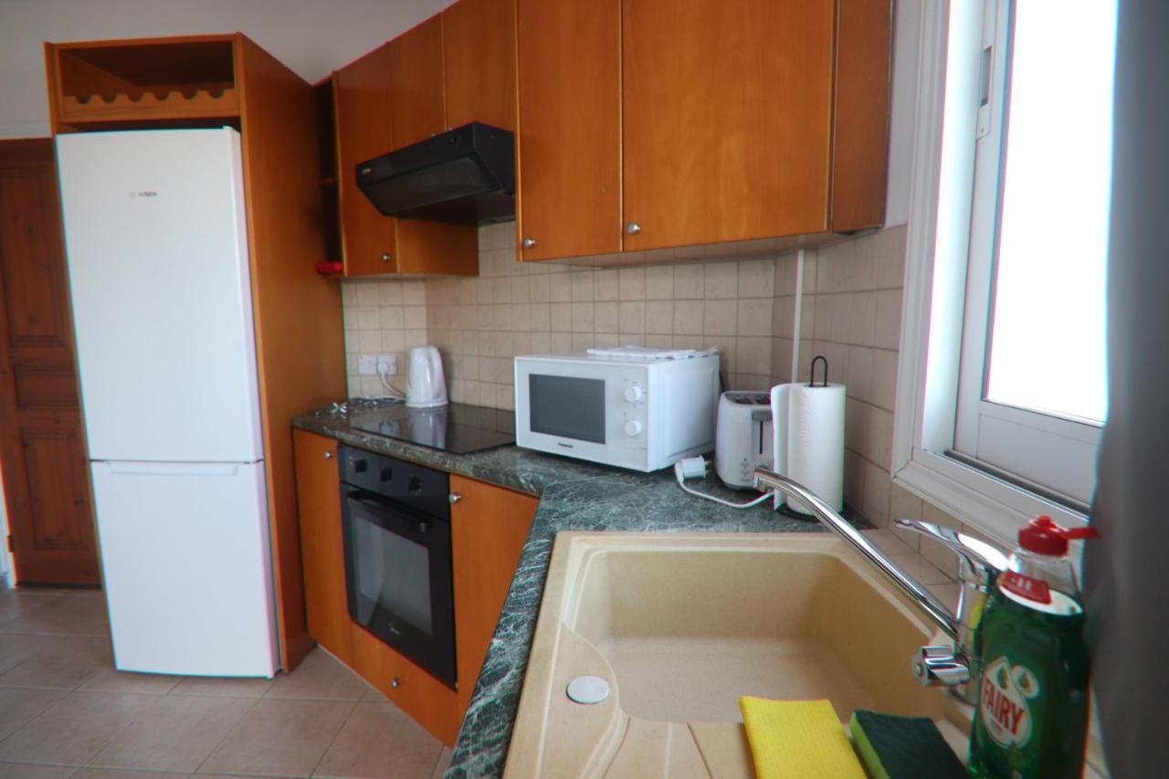 Amelia Two Bedroom Apartment - 202 Paphos 外观 照片