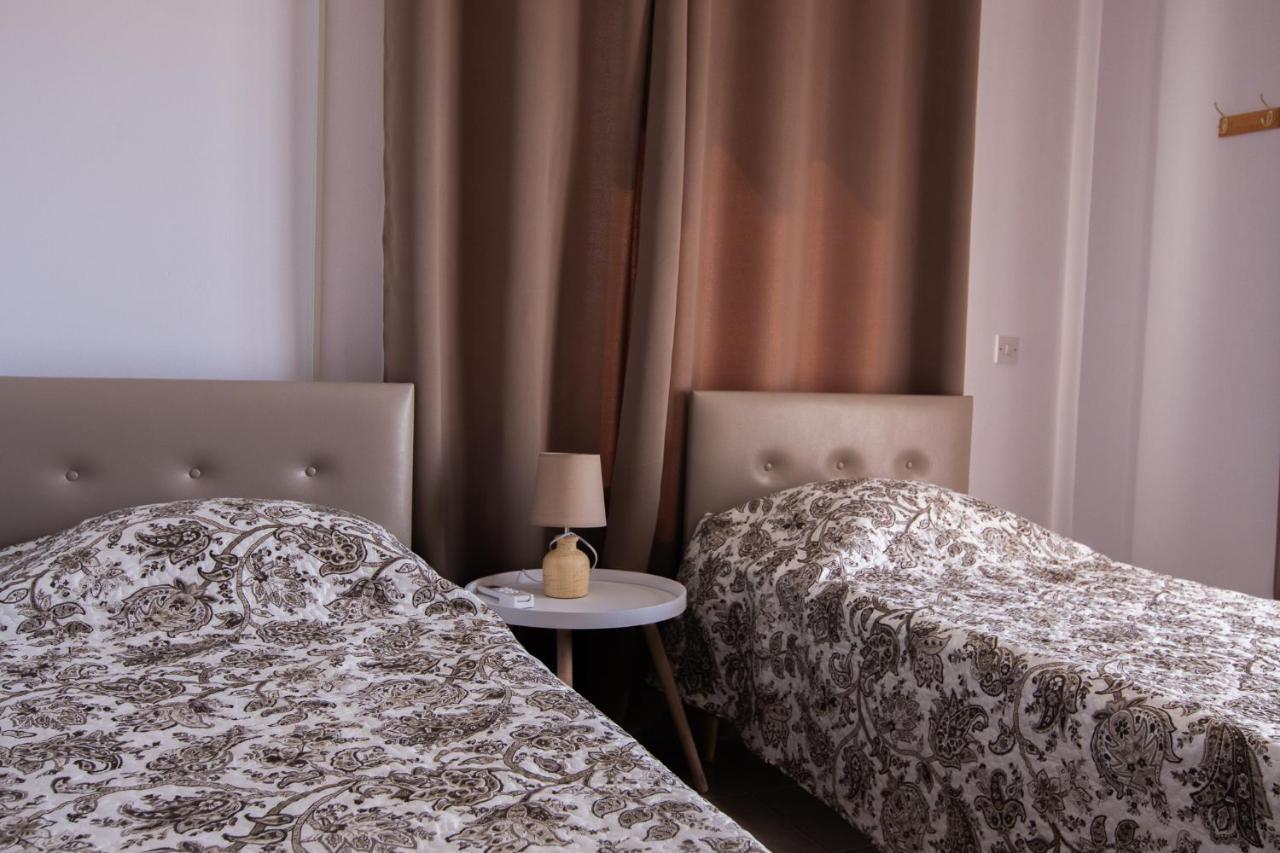 Amelia Two Bedroom Apartment - 202 Paphos 外观 照片